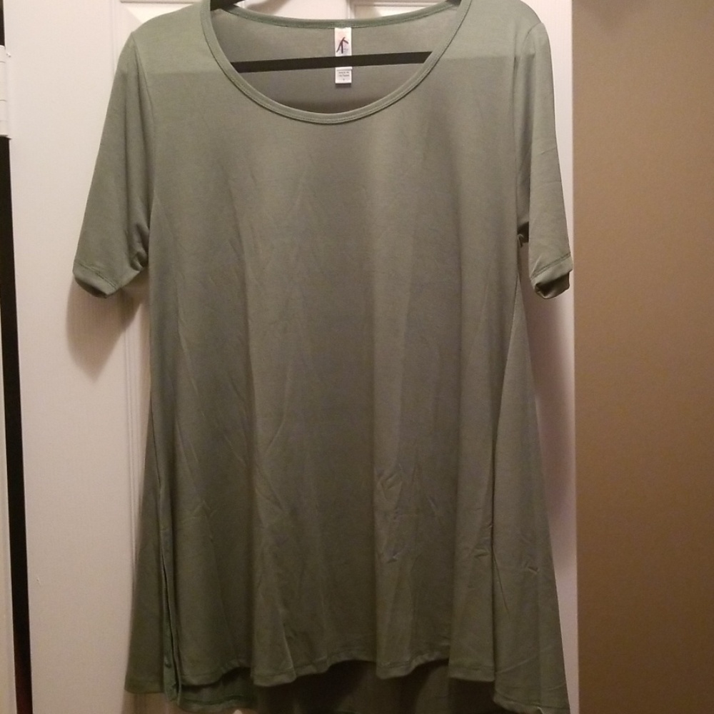 Lularoe Perfect Tee